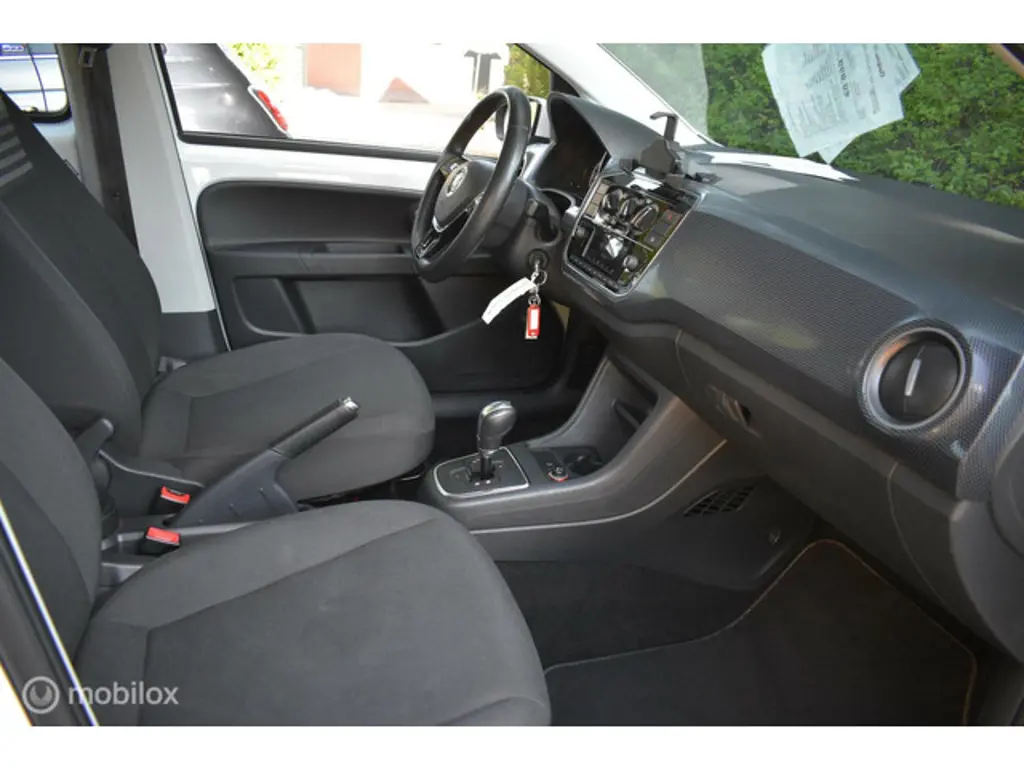 Volkswagen up! 2