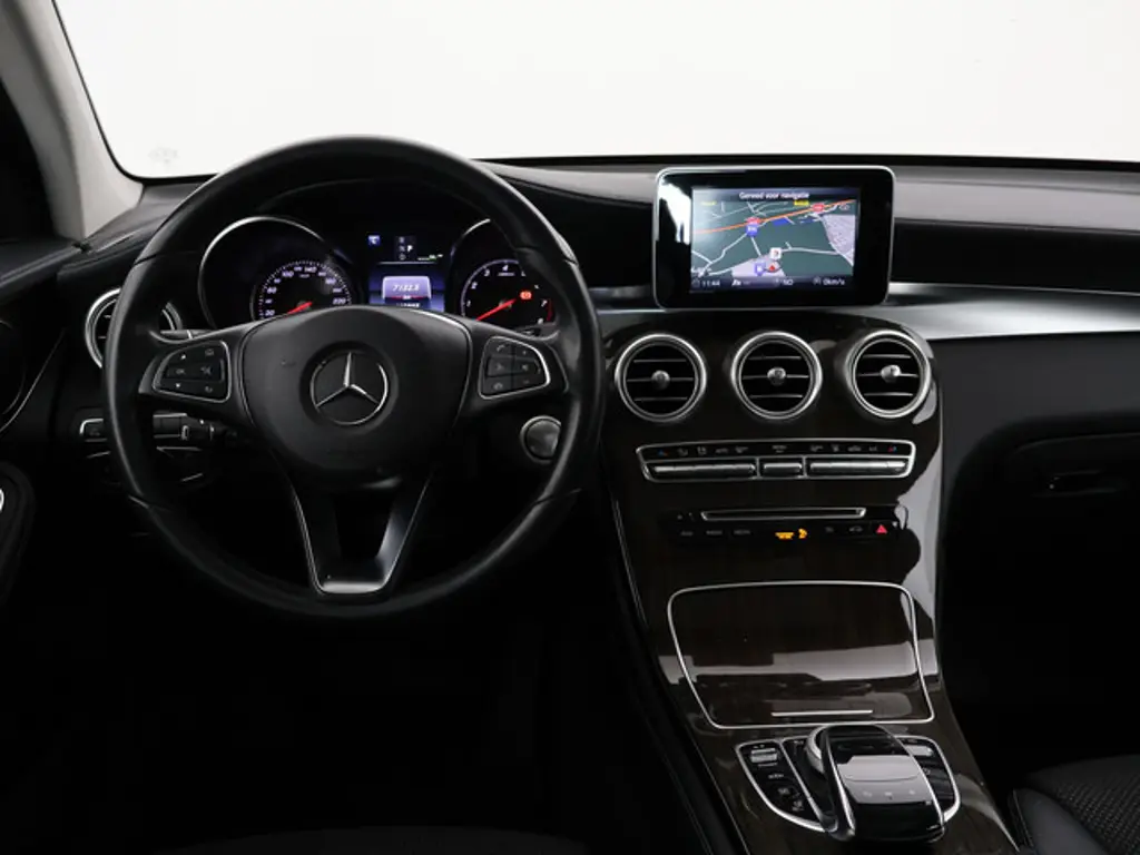 Mercedes-Benz GLC 3