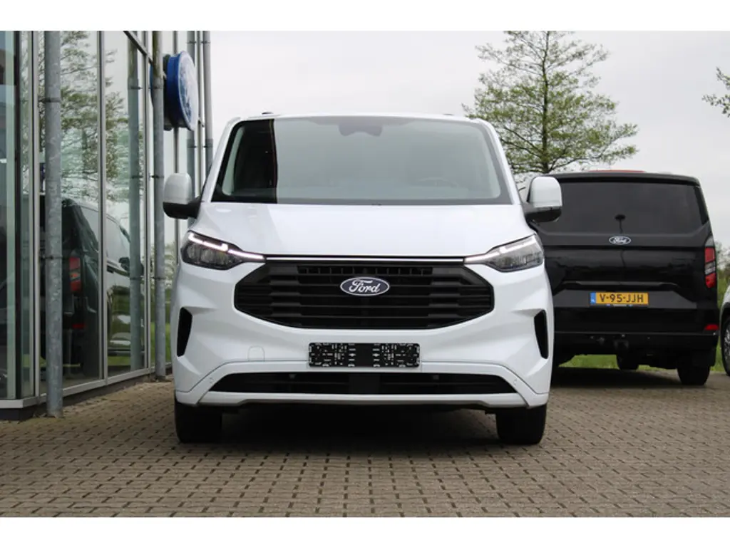 Ford Transit Custom 2