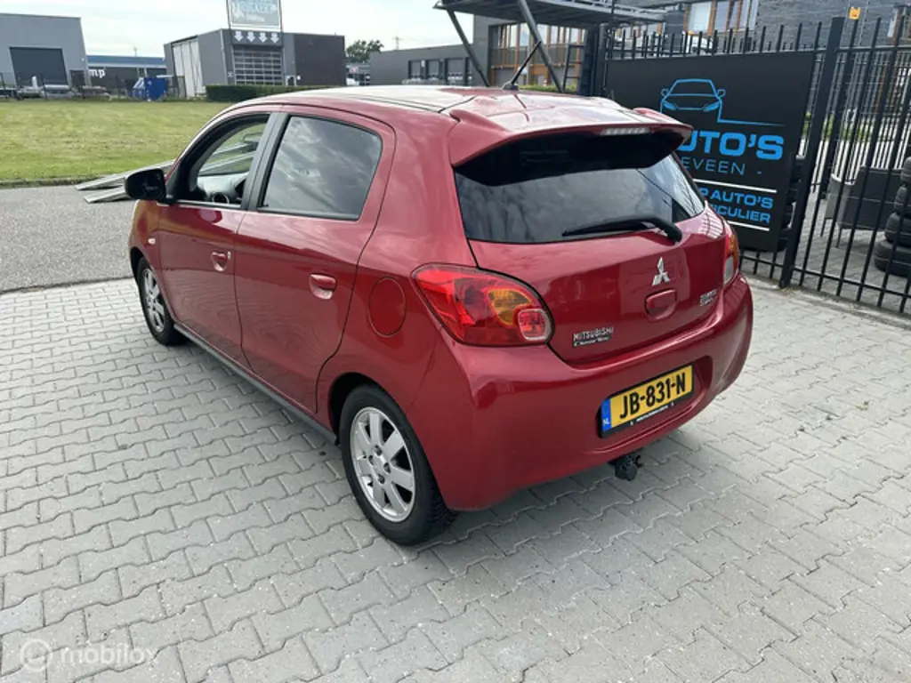 Mitsubishi Space Star 2