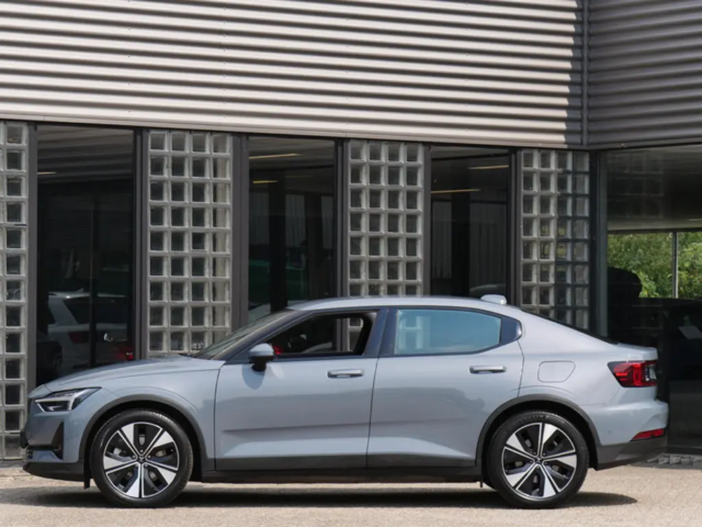 Polestar 2 3