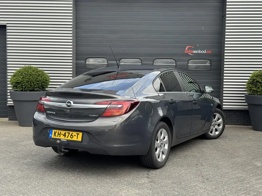 Opel Insignia 2