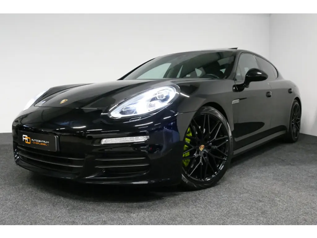 Porsche Panamera 3