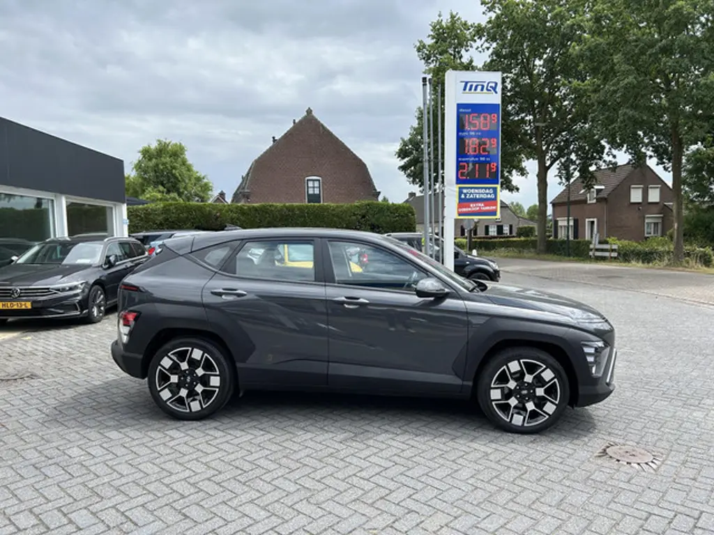 Hyundai Kona 3