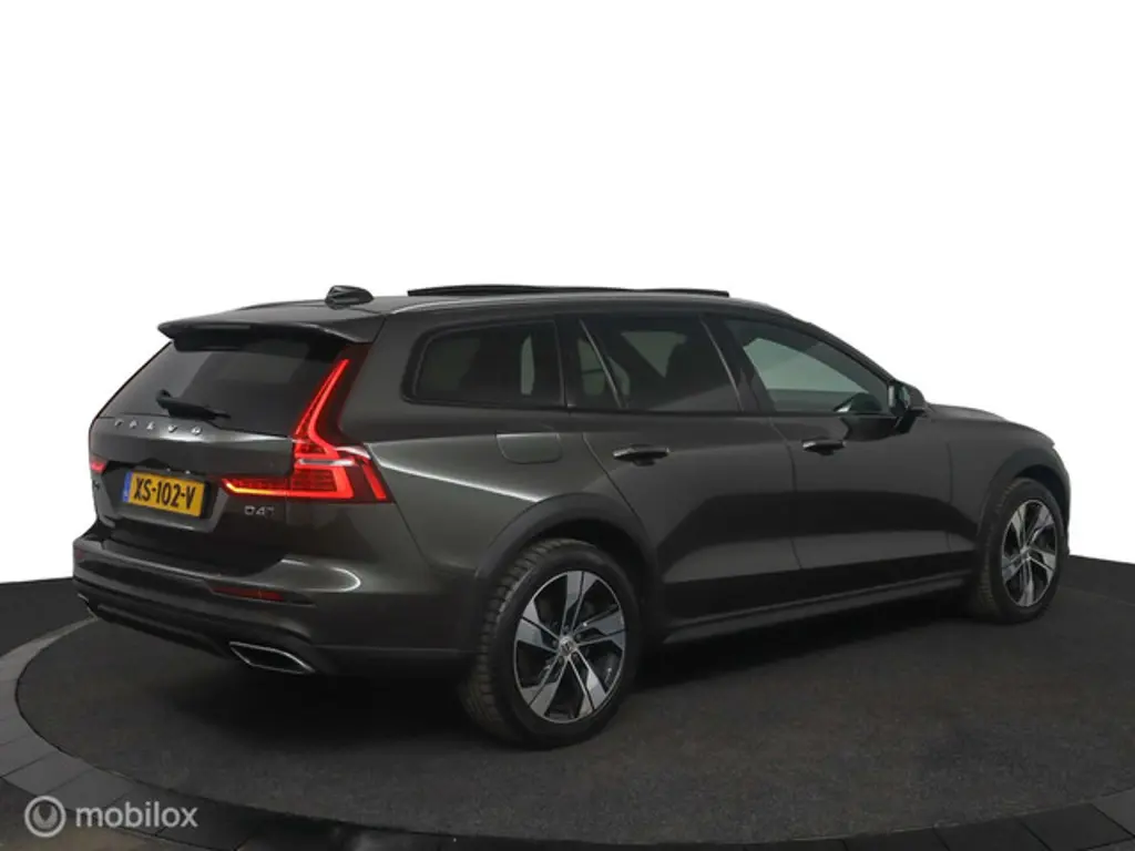 Volvo V60 2