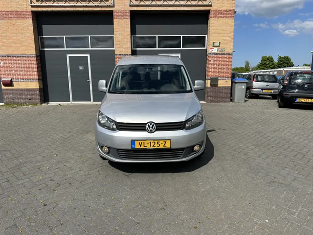 Volkswagen Caddy 2