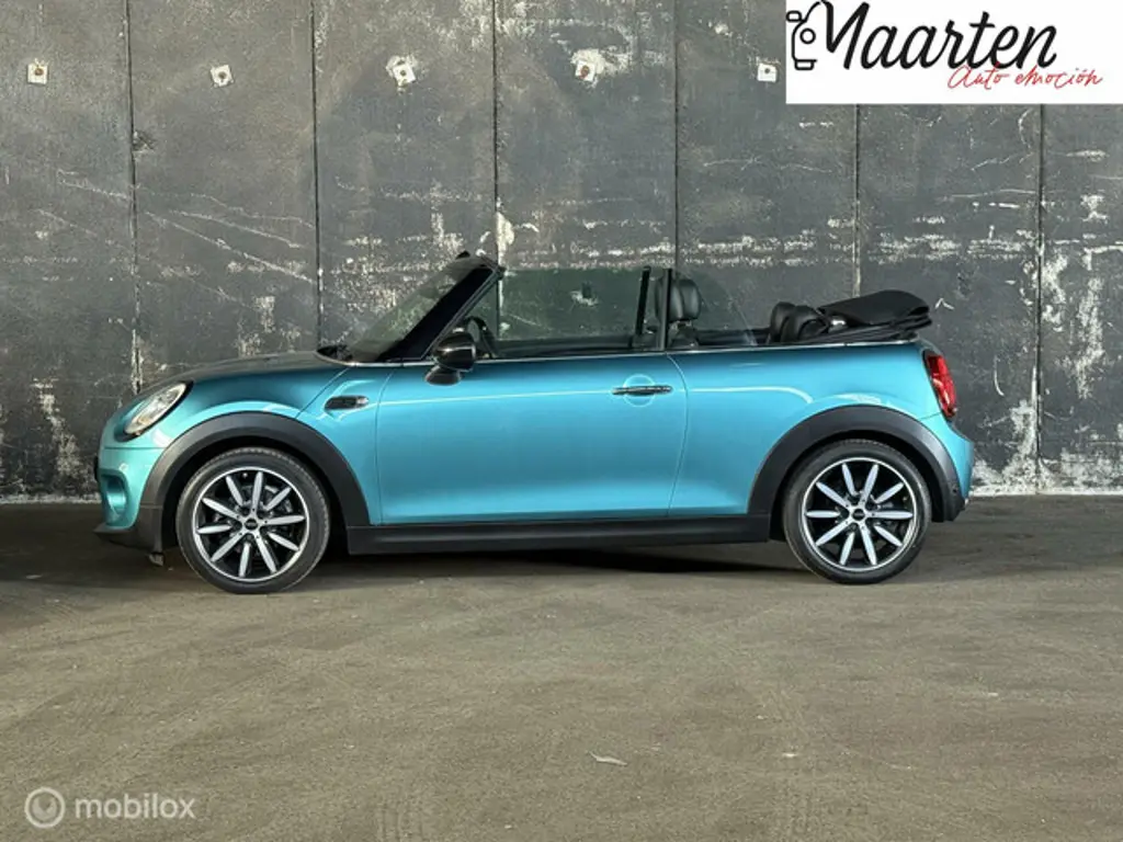 MINI Cooper Cabrio 2