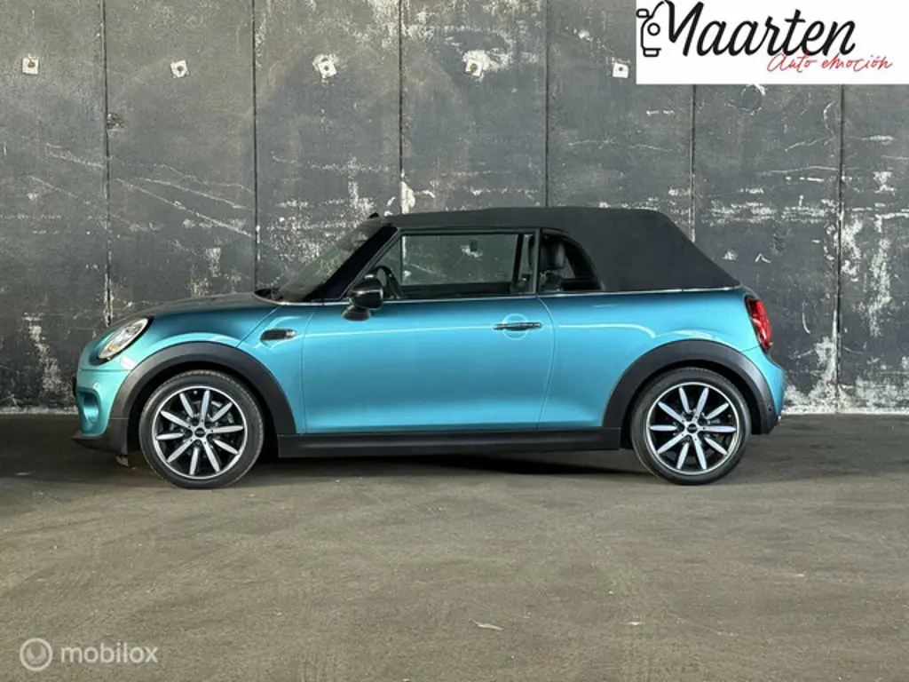 MINI Cooper Cabrio 3