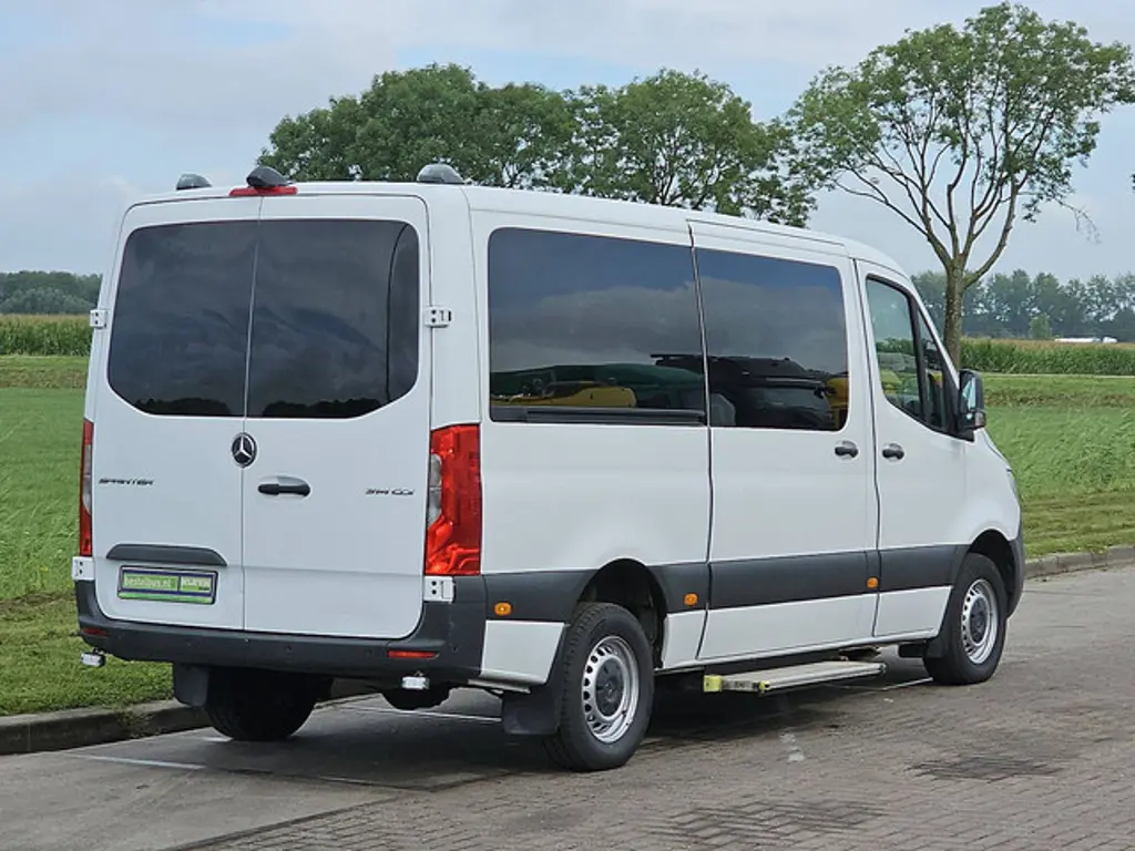Mercedes-Benz Sprinter 3