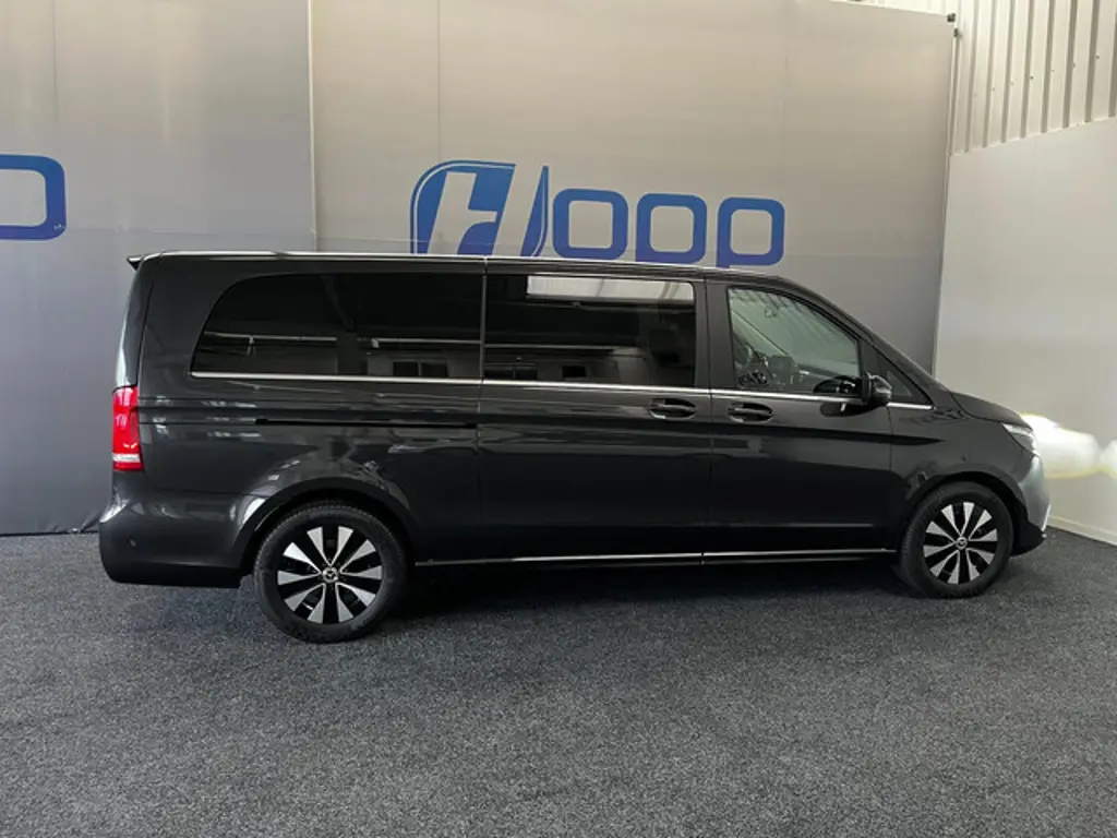 Mercedes-Benz EQV 2
