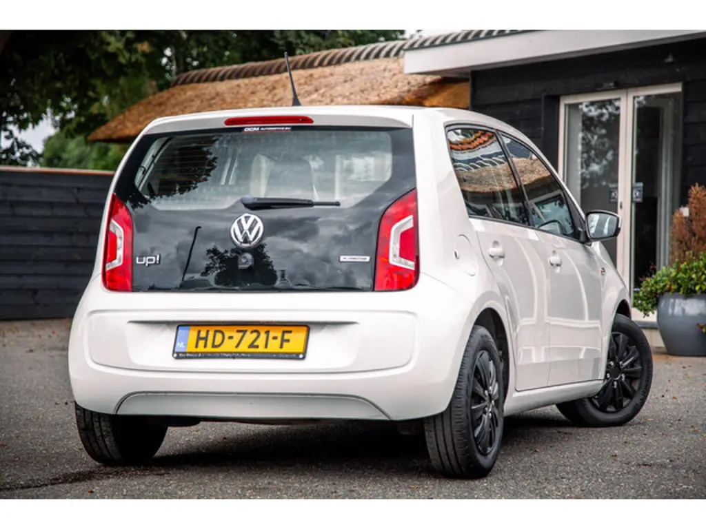 Volkswagen up! 3