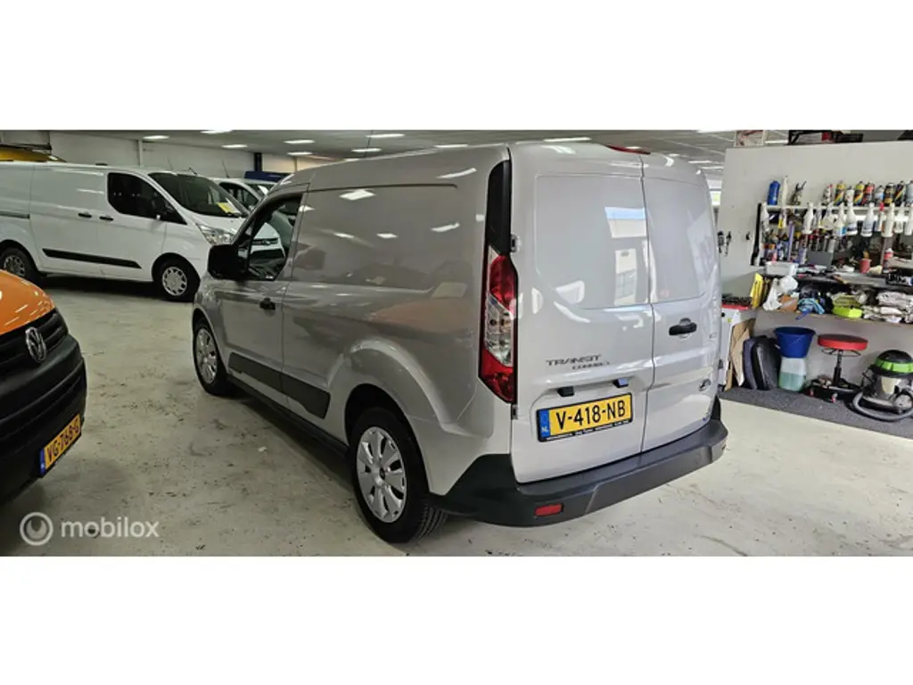 Ford Transit Connect 3