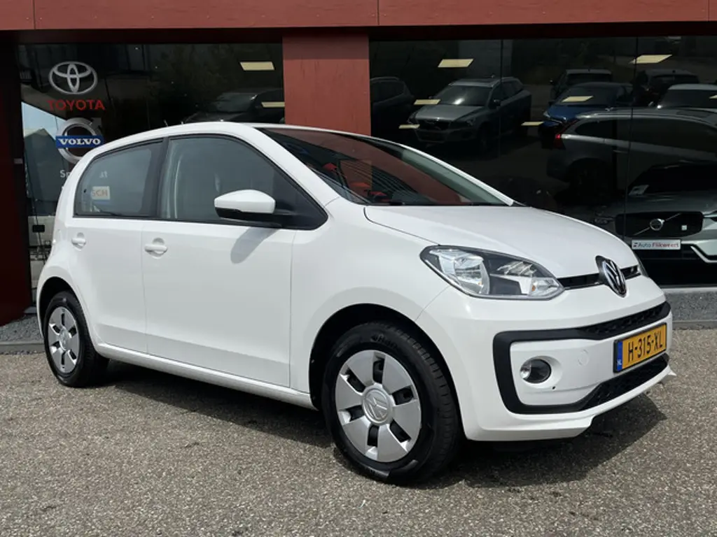 Volkswagen up! 3