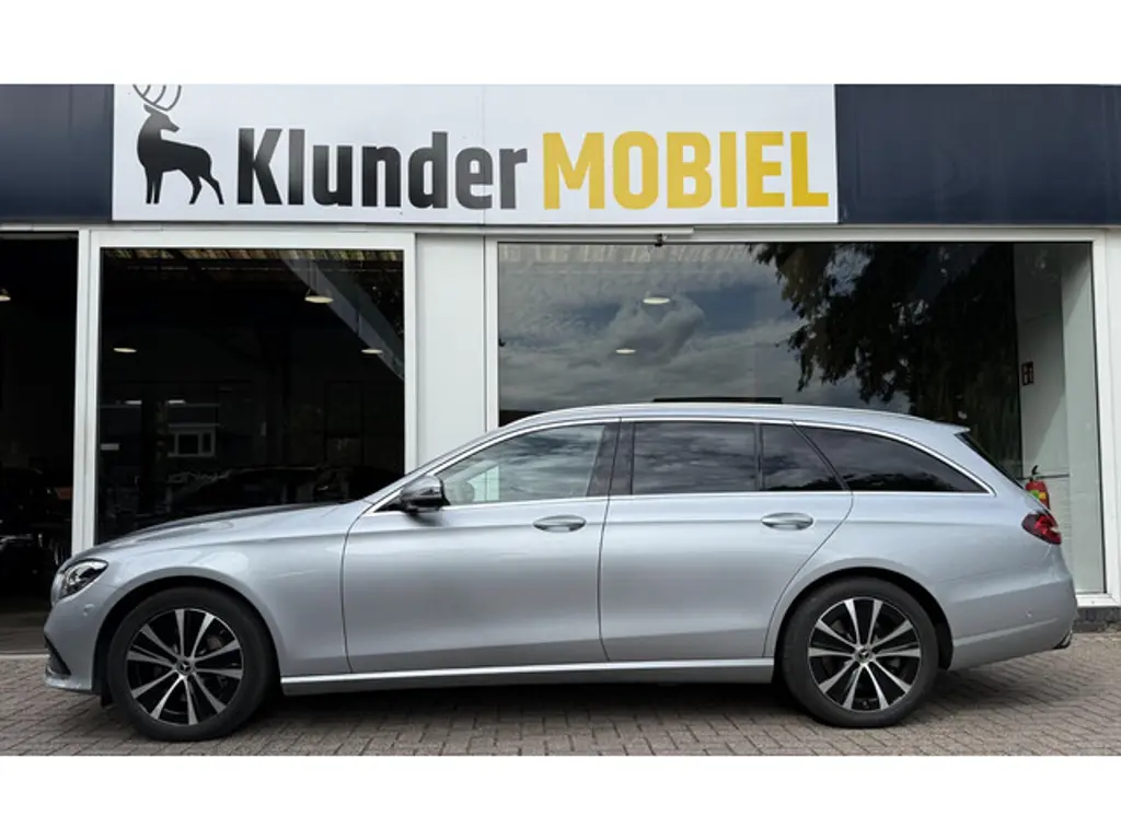 Mercedes-Benz E-Klasse 2